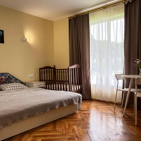 Apartment заворіття 2 *