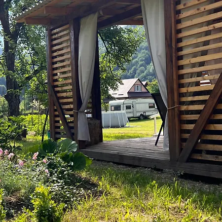 заворіття 2 Apartment