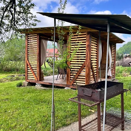 Apartment заворіття 2 *